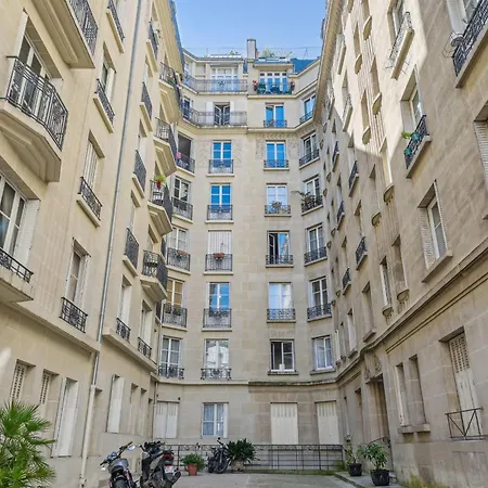 Terne Maillot - Gaston Bertandeau 1dbr Appartamento Parigi